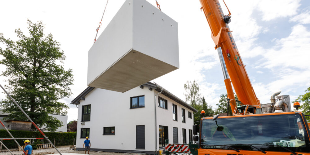 NEUE GARAGEN FÜR HÄUSLEBAUER