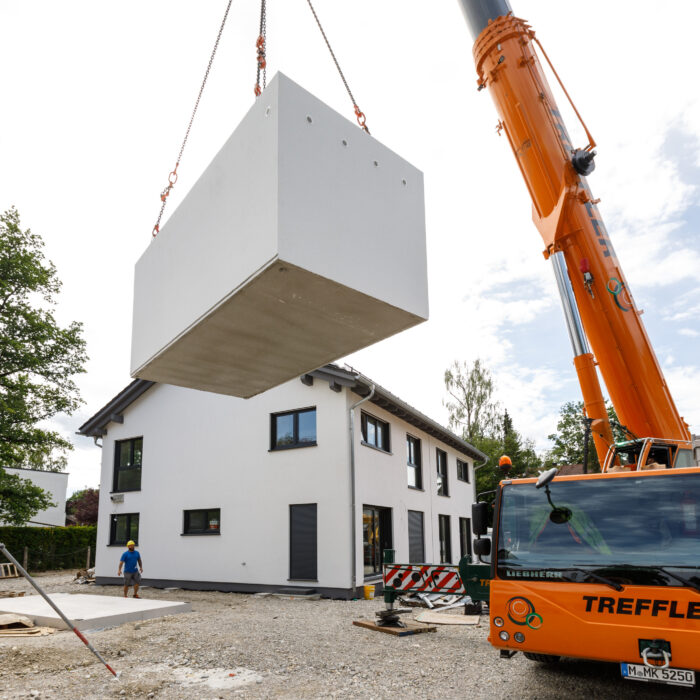 NEUE GARAGEN FÜR HÄUSLEBAUER